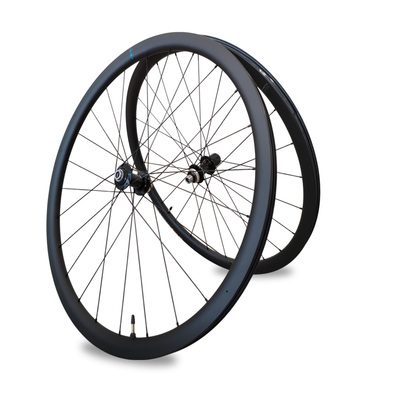 JUEGO DE RUEDA SHIMANO RS710-C32-TL